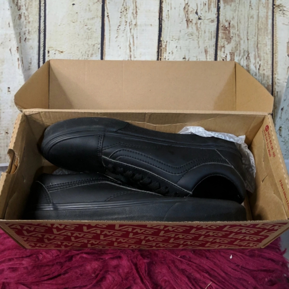 New vans - Picture 3 of 5
